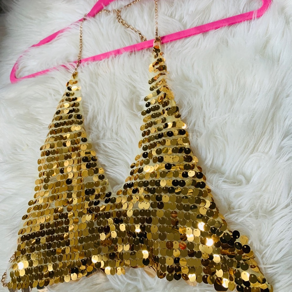 Beautiful Sequined Top - Picture 2 of 3